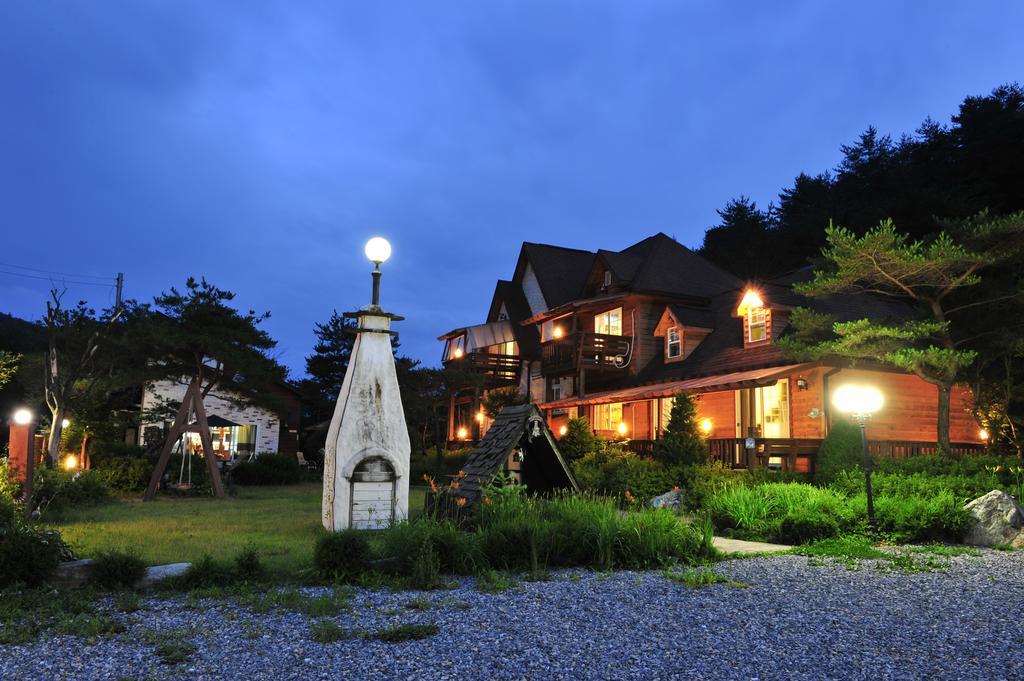 Bench House Βίλα Πιόνγκτσανγκ Εξωτερικό φωτογραφία