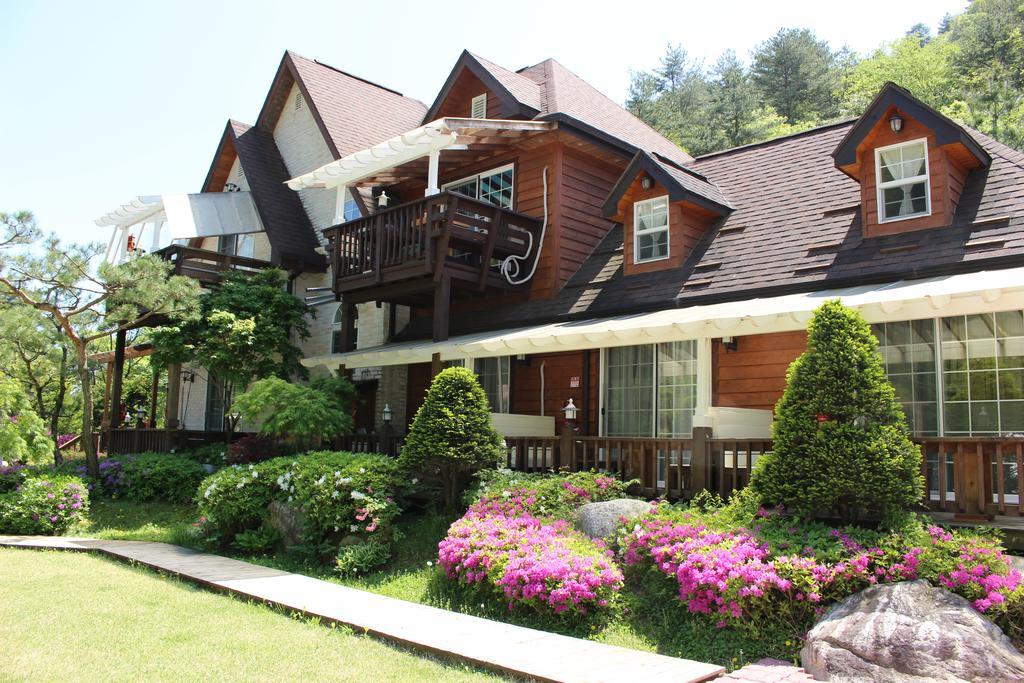 Bench House Βίλα Πιόνγκτσανγκ Εξωτερικό φωτογραφία